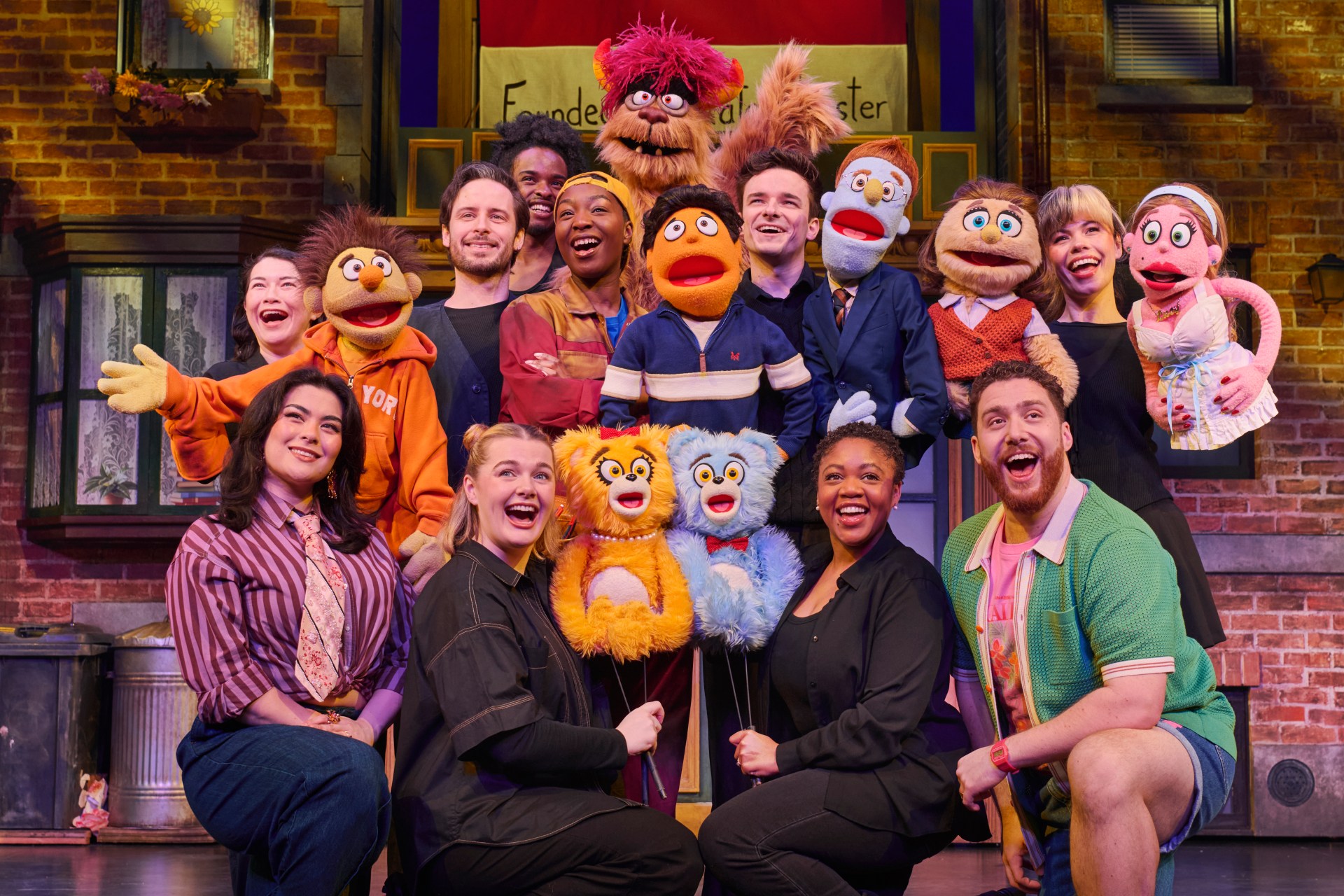 Reservar Avenue Q en Londres
